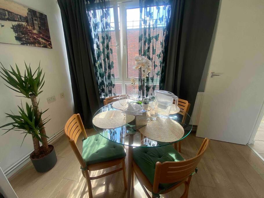 Apt 2/4People Archway/Holloway Londres Exterior foto
